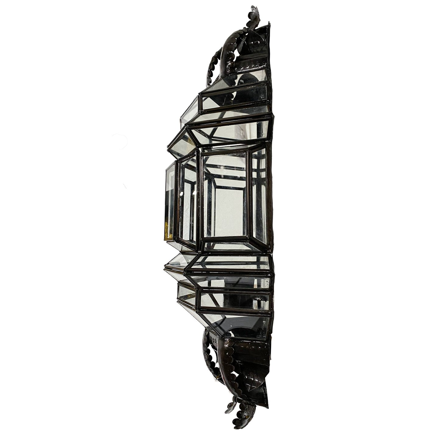 "Almendra- Wall" Sconce image 1