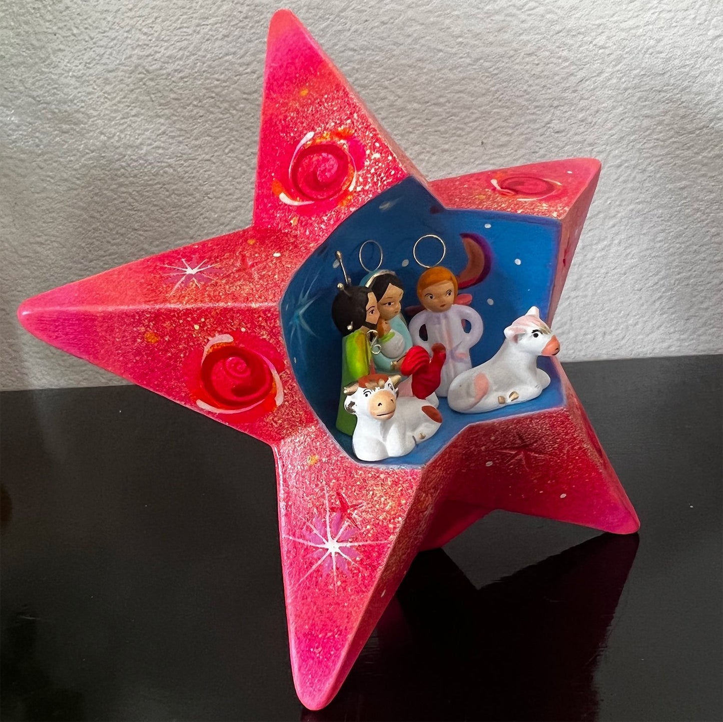 Religious Nativity Scene Pink Star image 2