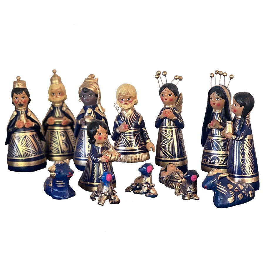 Beautiful 14 Pieces Large Mexican Clay Nativity 6in Blue image 1