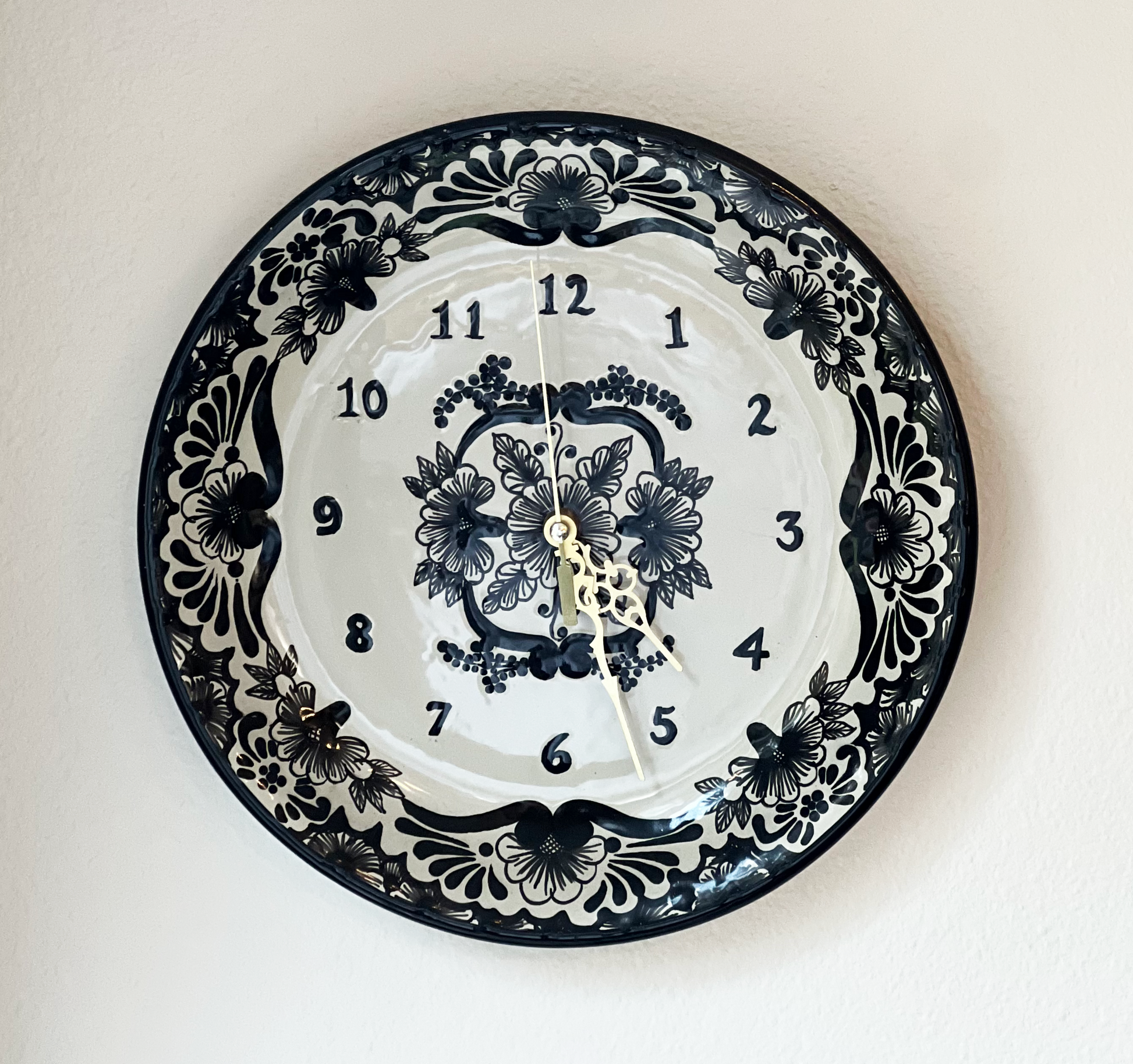 Beautiful Talavera Carlota Clock - 30cm image 3